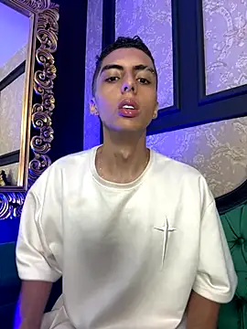 Mister Obsession online show from September 22, 7:49 pm