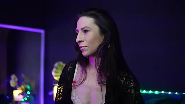 RubyRosa online show from October 29, 10:11 pm