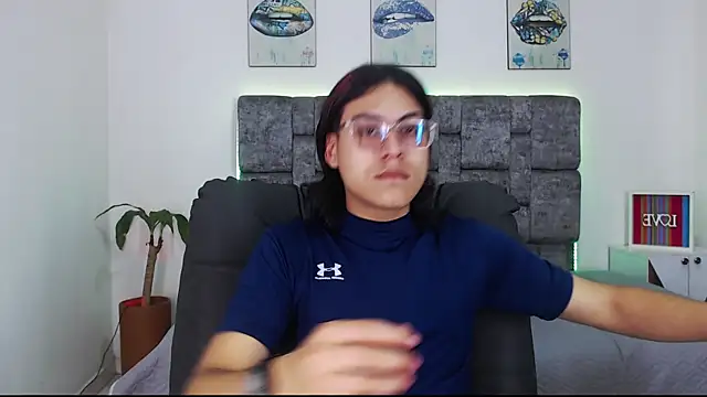 Snapshot of dirty_model chatting on January 15, 5:49 pm dirty model online show from January 15, 5:49 pm