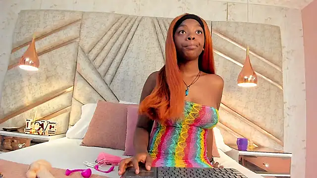 Snapshot of OliviaGarciaa chatting on September 15, 3:06 am OliviaGarciaa online show from September 15, 3:06 am