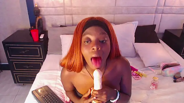 Snapshot of OliviaGarciaa chatting on October 3, 7:55 pm OliviaGarciaa online show from October 3, 7:55 pm