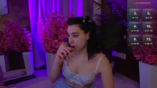 arcane doll online show from October 5, 5:06 am