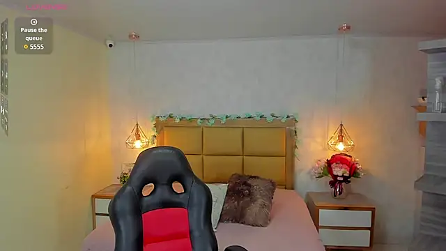 MELISSAROUGE online show from January 16, 7:40 pm