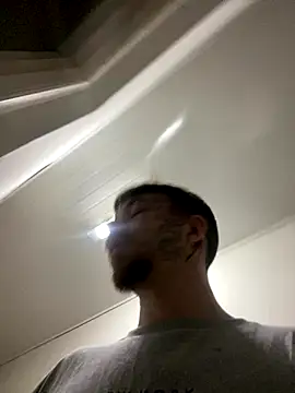 Kissmalditox online show from November 3, 1:08 am