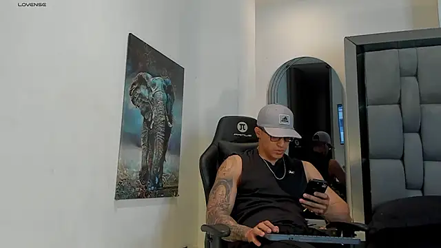 Dash Bukoski online show from February 19, 11:39 am