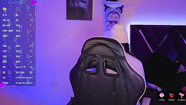 derek greyy  online show from April 13, 8:14 pm