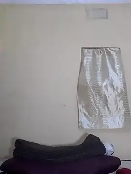 PRINCESSEMELXX93 online show from December 2, 2:39 am