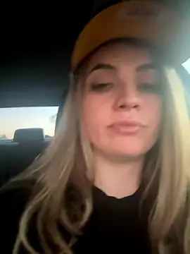 M1l3yD3w online show from September 25, 1:42 am