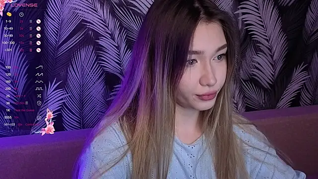 Snapshot of Yuki_Star chatting on September 12, 4:29 pm Yuki Star online show from September 12, 4:29 pm