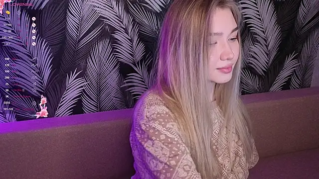 Snapshot of Yuki_Star chatting on October 25, 4:02 pm Yuki Star online show from October 25, 4:02 pm