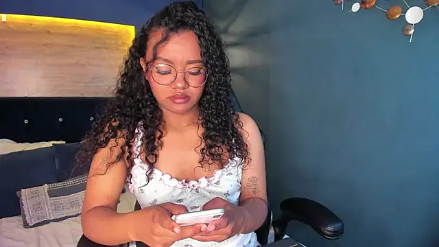 Terry ebony online show from September 26, 4:27 am