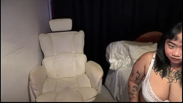  XXXKittyTingles online show from January 15, 7:13 am