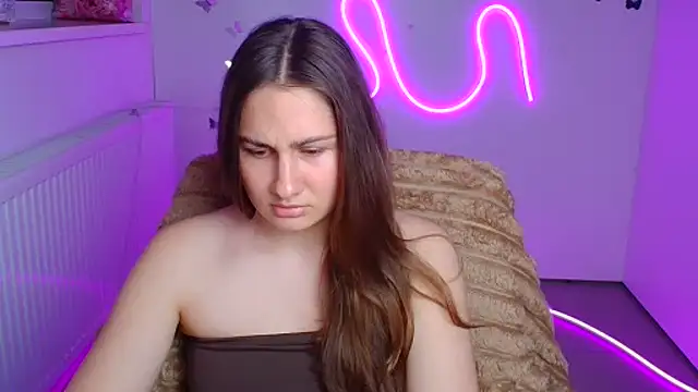Snapshot of Stefanie_Sweet chatting on May 22, 11:27 am Stefanie Sweet online show from May 22, 11:27 am