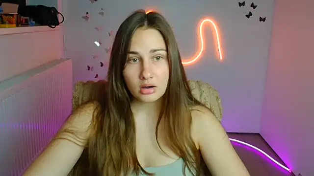 Snapshot of Stefanie_Sweet chatting on June 22, 5:48 am Stefanie Sweet online show from June 22, 5:48 am
