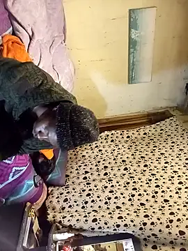 KruellaR1de3 online show from December 19, 10:06 pm