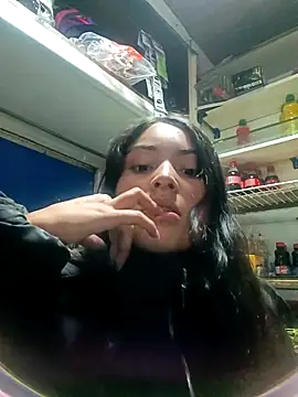 Snapshot of hotwife26 chatting on January 7, 4:59 am hotwife26 online show from January 7, 4:59 am