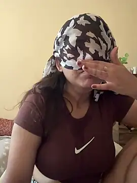 crazy111girl online show from June 25, 7:46 am