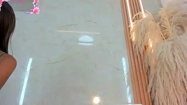 Snapshot of belkilima chatting on December 4, 7:00 pm belkilima online show from December 4, 7:00 pm