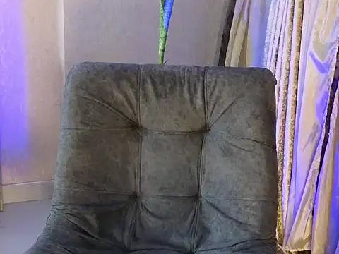 BenjaminCol  online show from October 11, 12:54 am