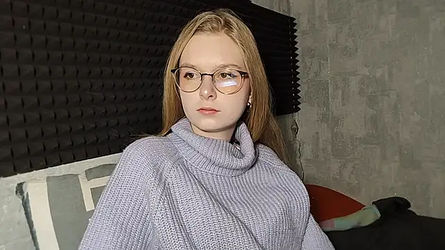 LiaVibes online show from February 13, 7:04 am