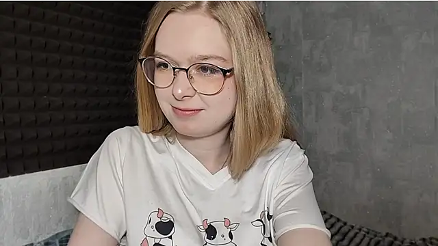 LiaVibes online show from March 2, 7:15 am