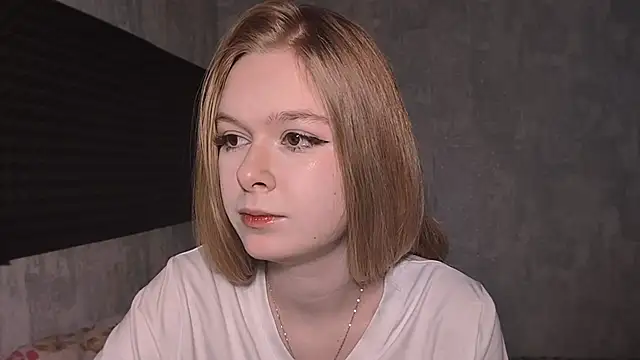 LiaVibes online show from April 7, 7:20 am