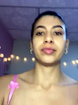 Snapshot of Lenapink19 chatting on November 25, 11:38 pm Lenapink19 online show from November 25, 11:38 pm