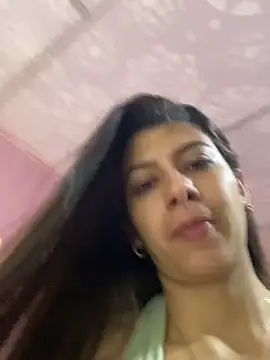 Snapshot of Lenapink19 chatting on January 5, 10:24 pm Lenapink19 online show from January 5, 10:24 pm