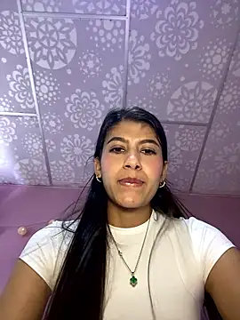 Snapshot of Lenapink19 chatting on January 7, 12:13 am Lenapink19 online show from January 7, 12:13 am