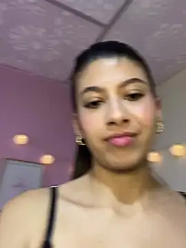 Snapshot of Lenapink19 chatting on January 8, 11:18 pm Lenapink19 online show from January 8, 11:18 pm