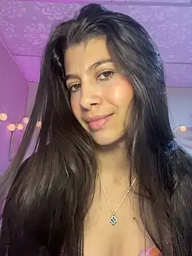 Snapshot of Lenapink19 chatting on February 13, 10:39 pm Lenapink19 online show from February 13, 10:39 pm