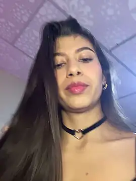 Snapshot of Lenapink19 chatting on February 23, 10:29 pm Lenapink19 online show from February 23, 10:29 pm