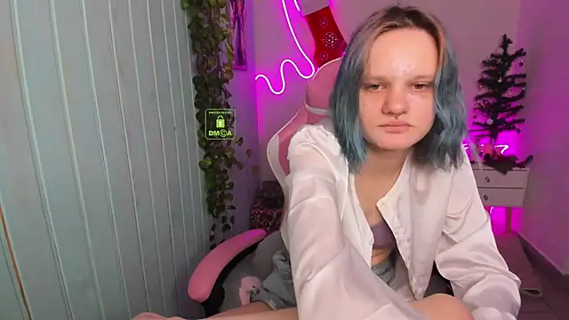 Elieiza xo online show from January 9, 9:56 am