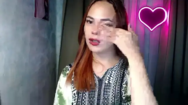 sweetsassyxx online show from December 16, 6:13 pm