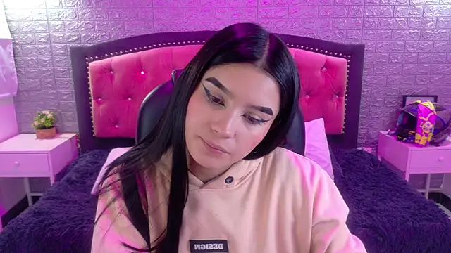 Natalie loffreda online show from February 9, 3:32 am