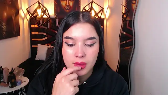 Natalie loffreda online show from April 16, 8:09 pm