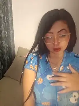 isa  crazy   online show from February 18, 8:21 am