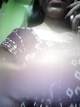 Snapshot of Telugu___Sexygirl___Naidu chatting on April 24, 4:20 pm Telugu Sexygirl Naidu online show from April 24, 4:20 pm