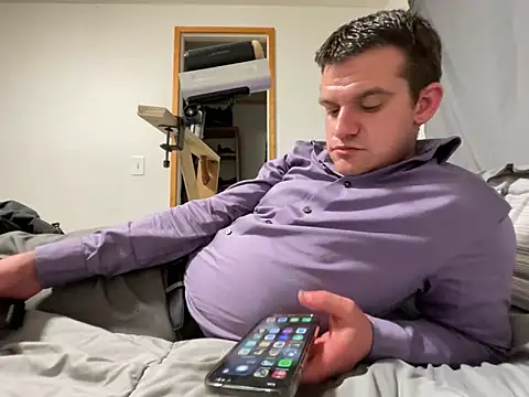 cumitted online show from February 28, 1:34 pm