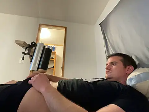 cumitted online show from March 4, 2:17 am