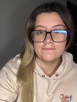 Blair Bunnyy online show from February 24, 6:11 am