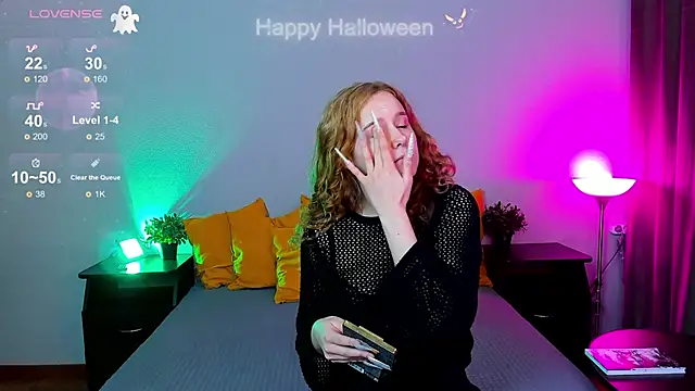 Snapshot of uco_mon chatting on October 30, 2:51 pm uco mon online show from October 30, 2:51 pm