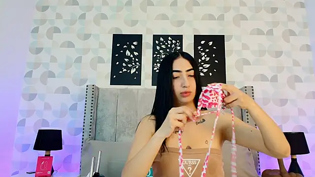 natasha moreno online show from June 4, 12:33 pm