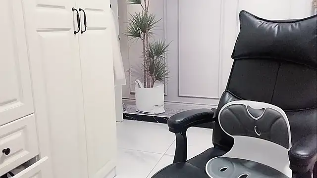 Snapshot of Ianxuan chatting on October 2, 7:59 am Ianxuan online show from October 2, 7:59 am