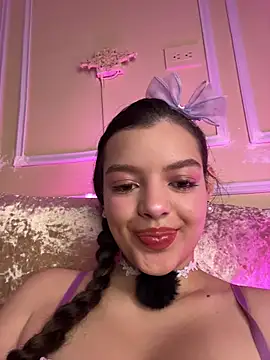 AriaHeavenss online show from December 2, 12:38 am