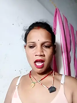 Snapshot of Chandni_Love143 chatting on September 12, 4:07 pm Chandni Love143 online show from September 12, 4:07 pm