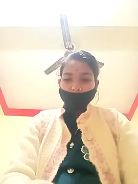 Snapshot of Chandni_Love143 chatting on December 3, 3:36 am Chandni Love143 online show from December 3, 3:36 am