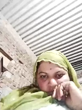 Snapshot of Bhavna_hot chatting on January 17, 3:39 pm Bhavna hot online show from January 17, 3:39 pm