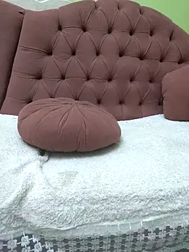 Mdtfre online show from September 29, 11:42 pm