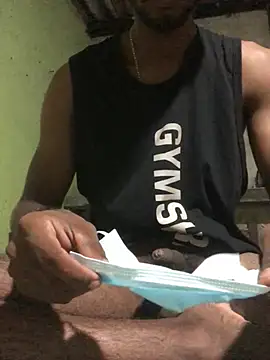 kavi1q1 online show from April 11, 7:18 pm